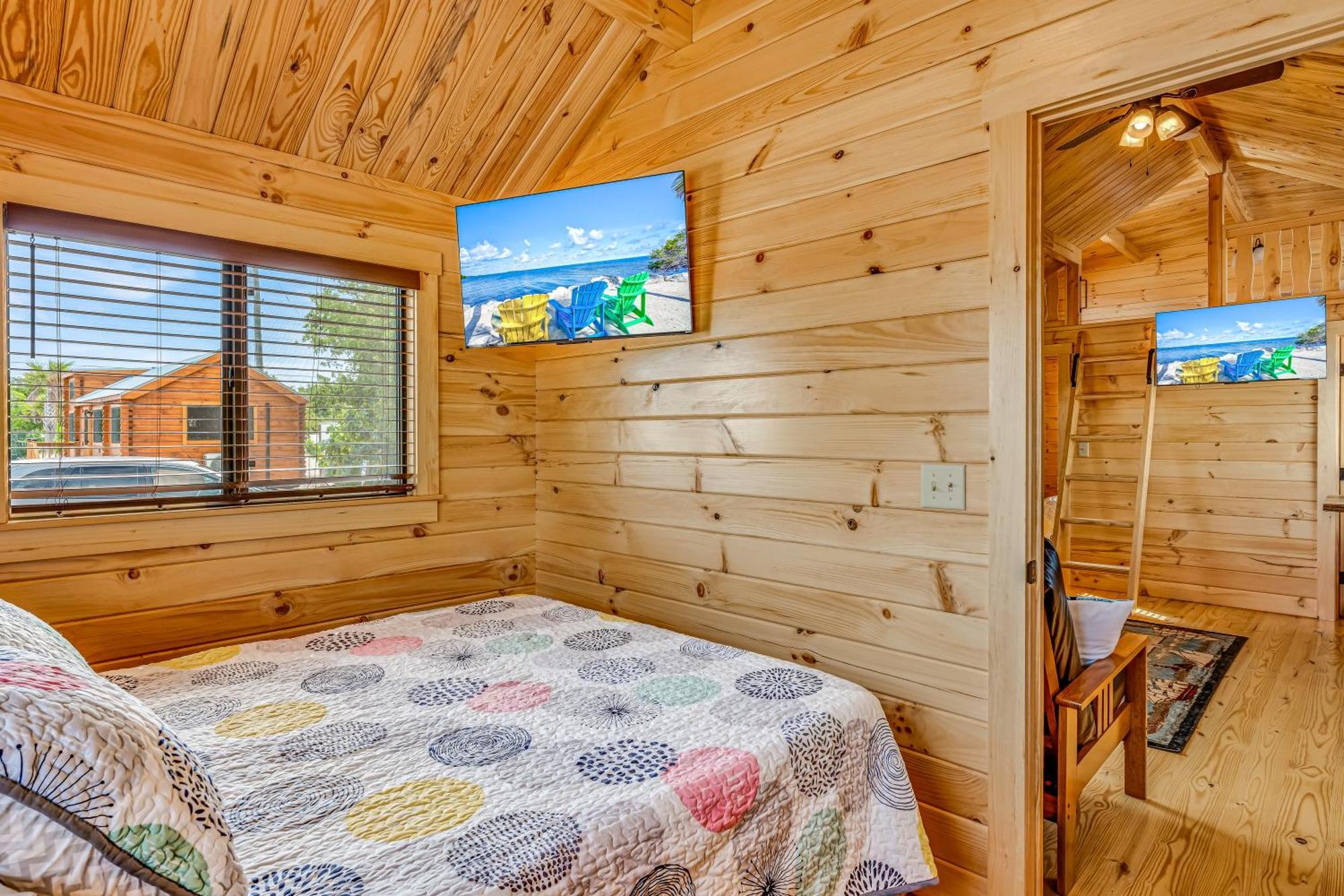 Good Times Motel And Marina Steinhatchee Экстерьер фото